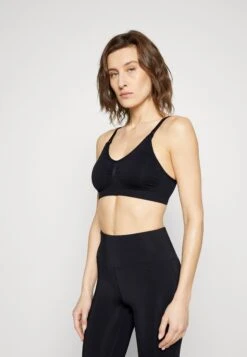 Nursing Light Support Sports Bra - Sports-Bh-Er Med Lett Støtte - Black 11 Nursing Light Support Sports Bra - Sports-Bh-Er Med Lett Støtte - Black -Even&Odd ead5eddd8d2d410e8f4223759827b836