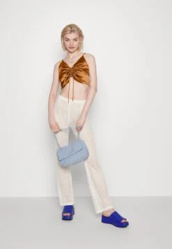 Even&Odd Cami Rushing Front - Topper - 708 - Cognac -Even&Odd f600f47d4a444778944c9f14f66ca88d