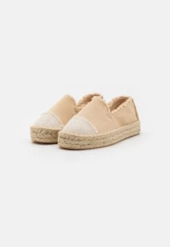 Even&Odd Slippers - Beige 10 Even&Odd Slippers - Beige -Even&Odd fb861faa8ccb4e80ab7ae44a2b4c5b62